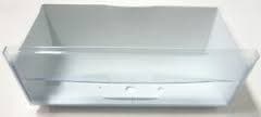 Ящик нижний морозильной камеры холодильника Indesit C00111827