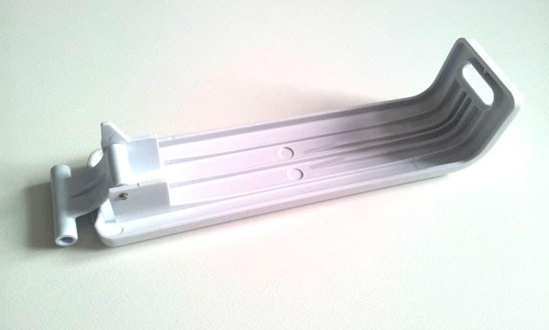 Защелка для соковыжималки (со стороны переключателя) Philips 420306551110